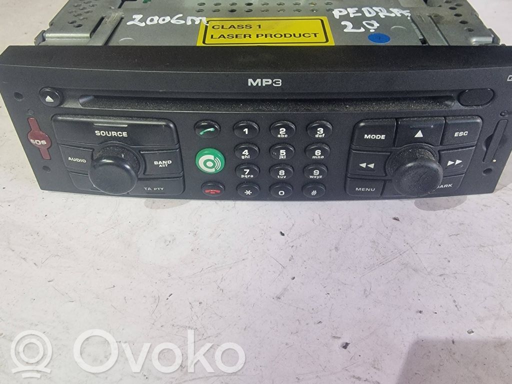 Panel / Radioodtwarzacz CD/DVD/GPS   14009787XT,503550077225,500189442709270