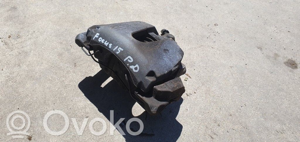 Front brake caliper