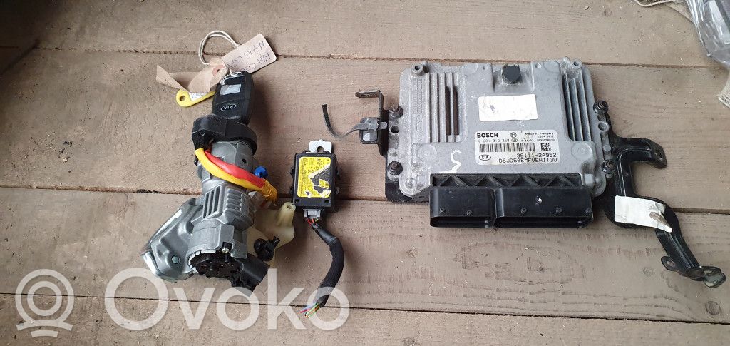 Dzinēja vadības bloks   0281019360,391112A952