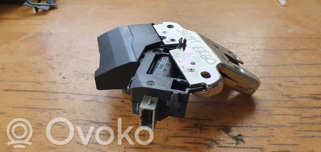 Tailgate/trunk/boot lock/catch/latch   4F5827505D