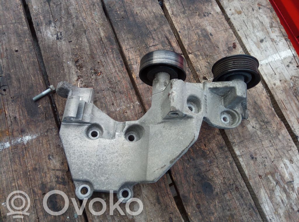 Mocowanie alternatora