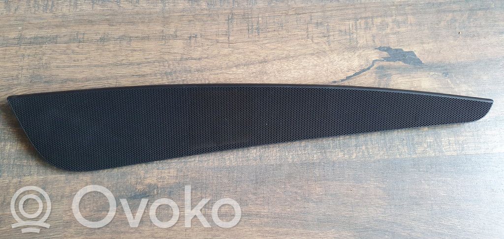 Šoninės oro grotelės   8V2857367A