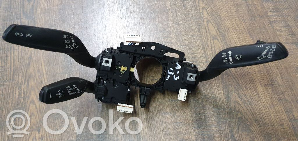 Indicator stalk   8V0953521B,8V0953502B