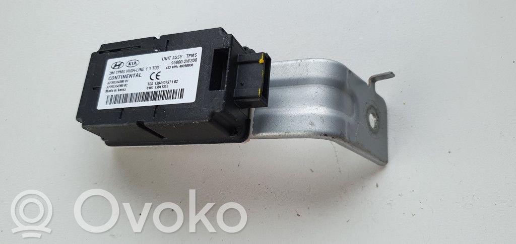 Other control units/modules   958002W200