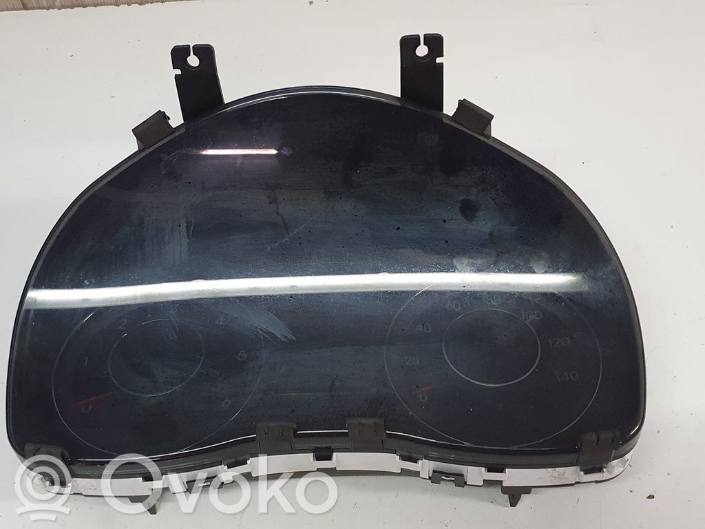Speedometer (instrument cluster)   940033Z050