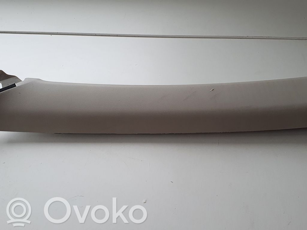 A-pilarin verhoilu   GHP968171