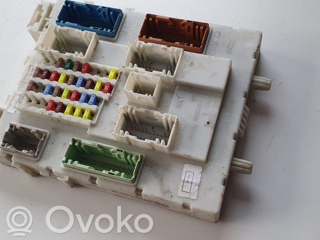 Komforto modulis   AV6N14A073FF