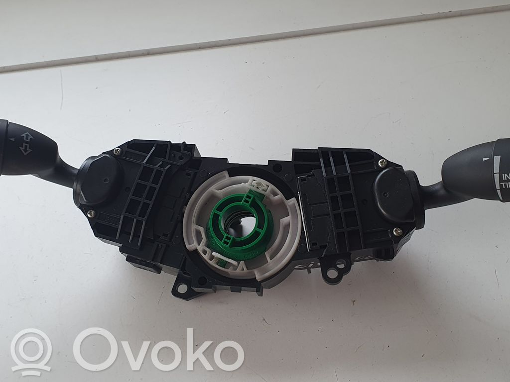 Indicator stalk