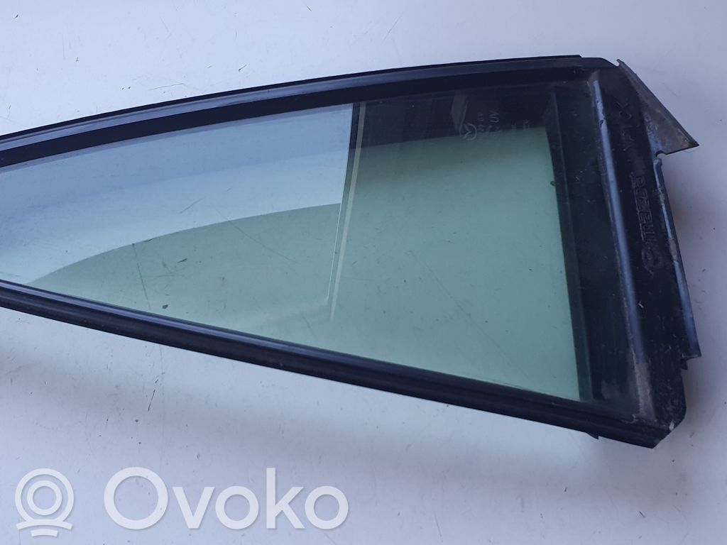 Mazda 6 Ventanilla de ventilación de la puerta trasera 