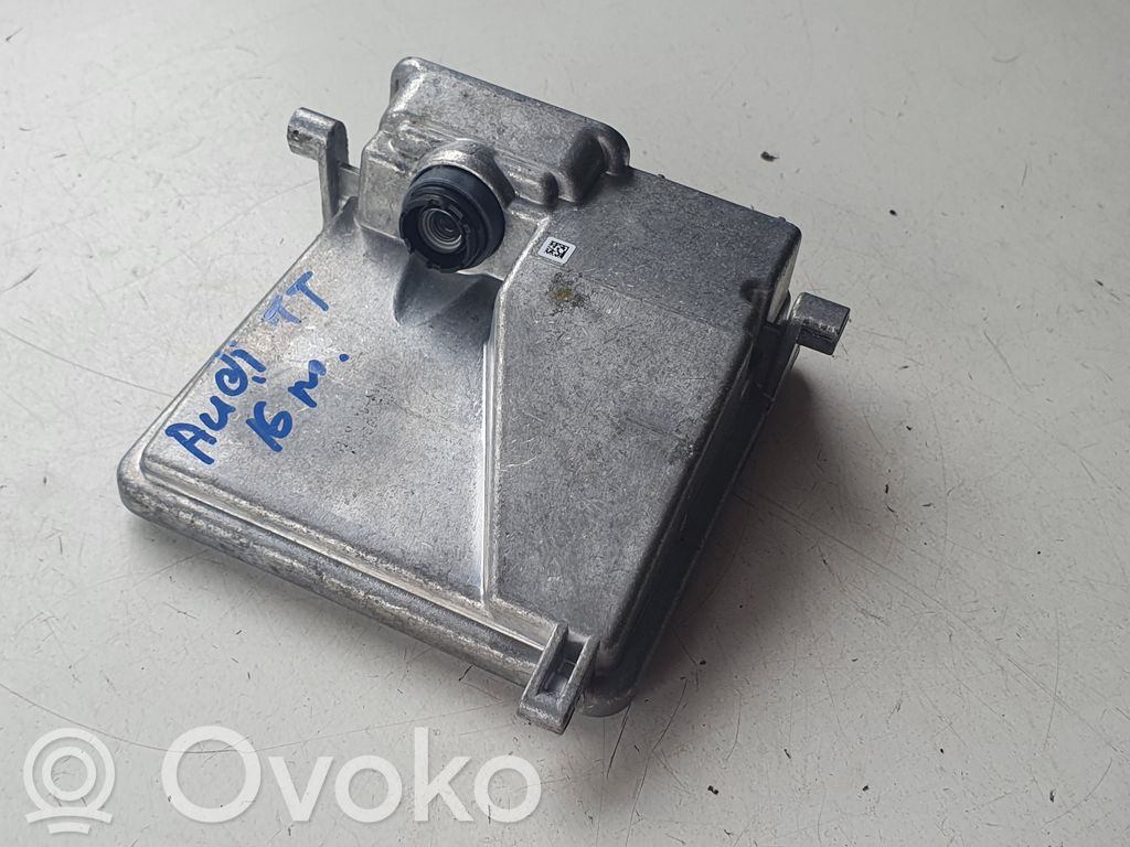 Windshield/windscreen camera   8S0980653