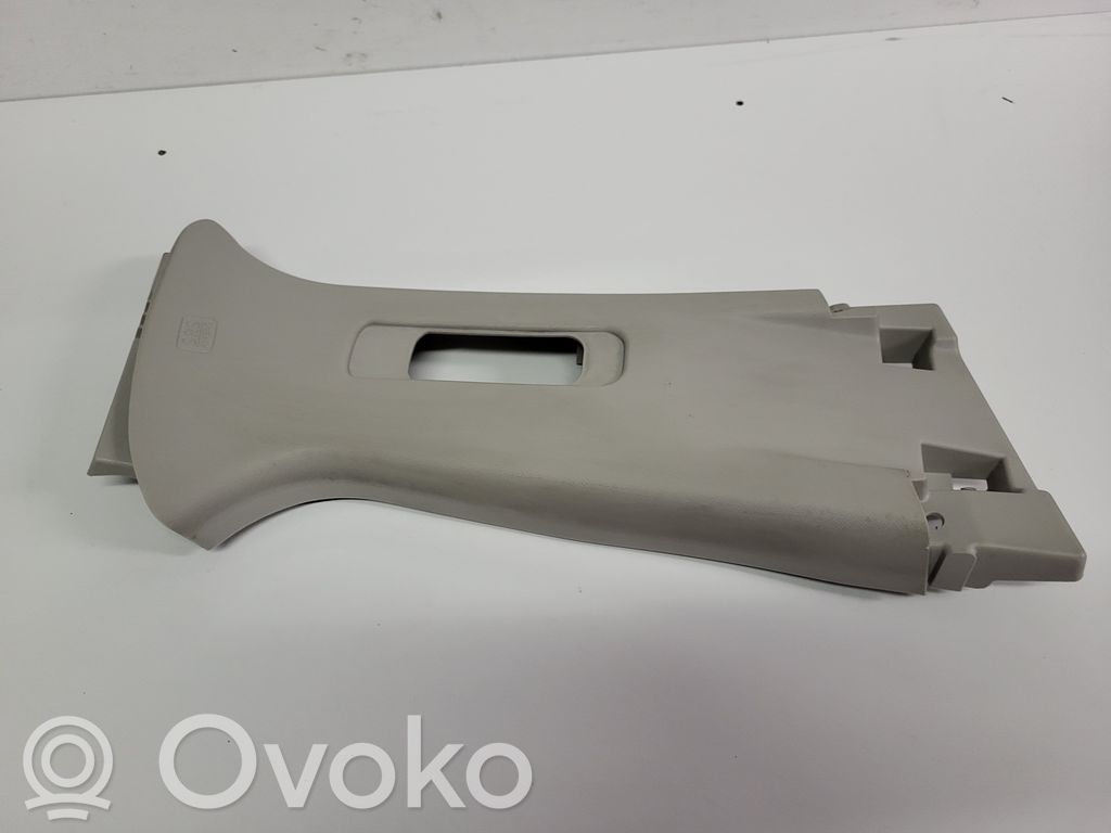 Turvavyön koristelista   GHP968190