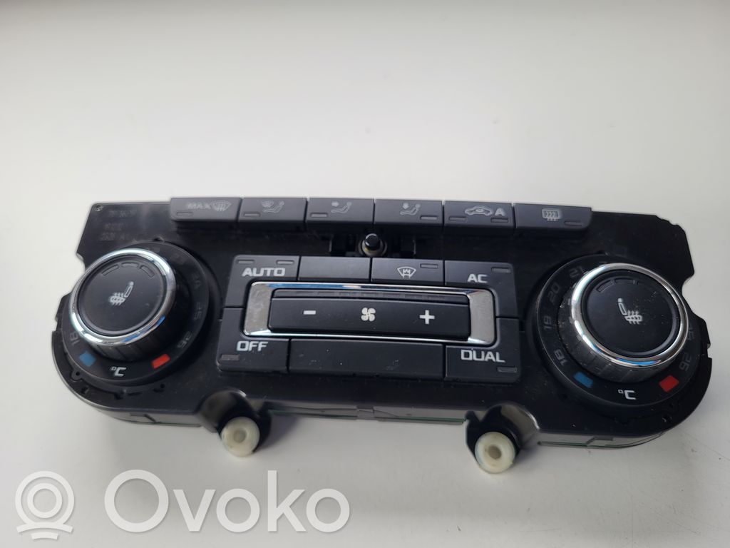 Climate control unit   3T0907044CC