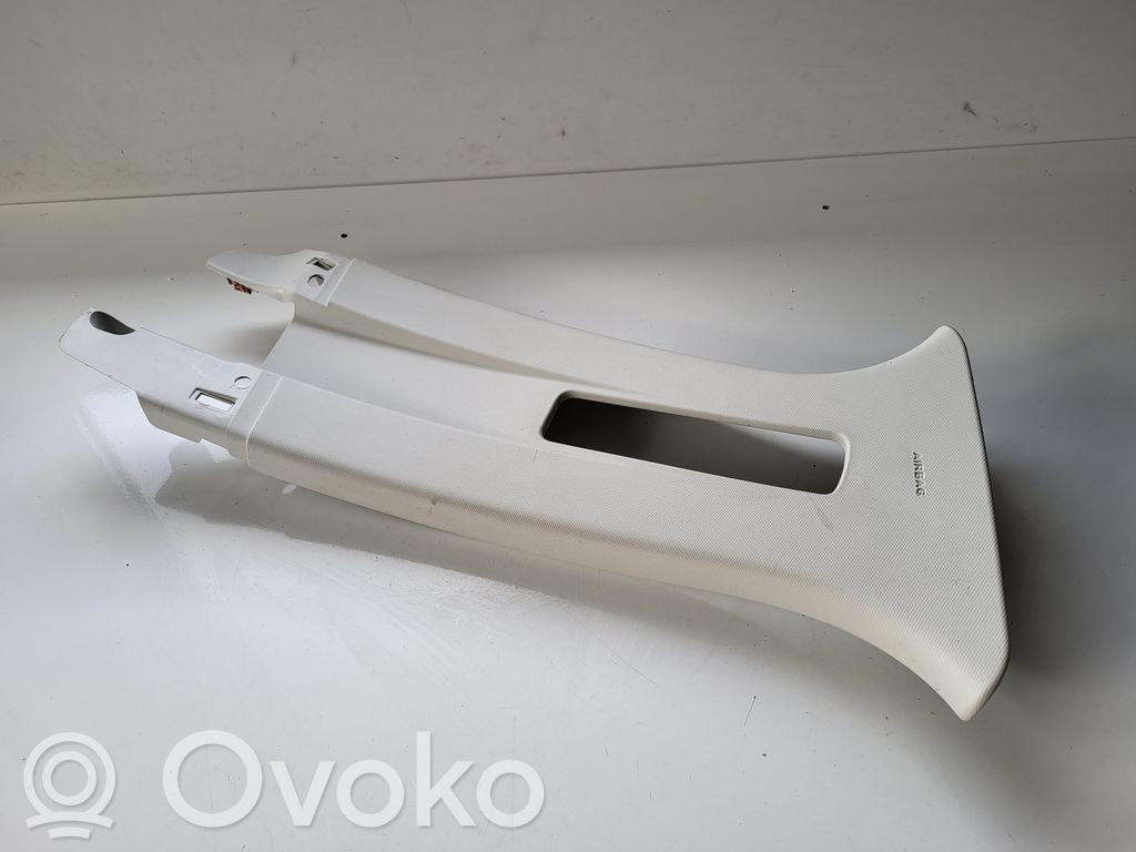 Verkleidung Sicherheitsgurt   EM2BR24582A