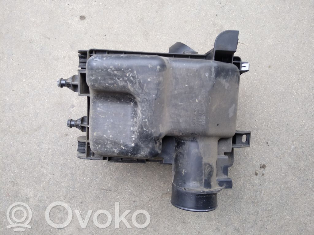 Air filter box   1KT1A