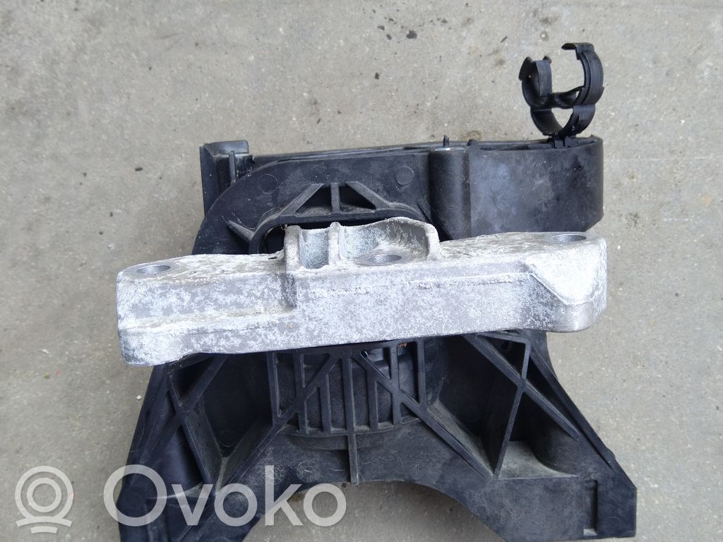 Citroen C5 Aircross Dzinēja spilvens 