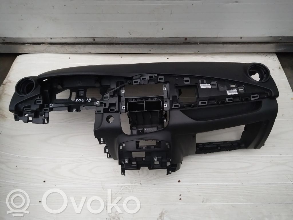 Dashboard   00119499,861000711R