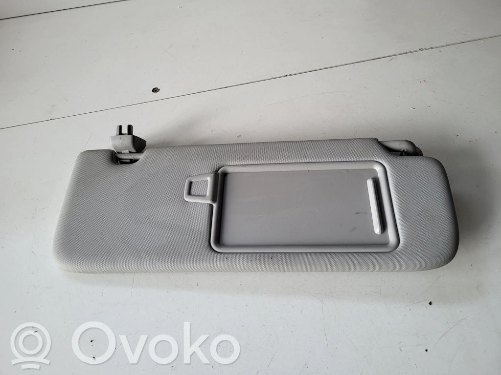 Sun visor