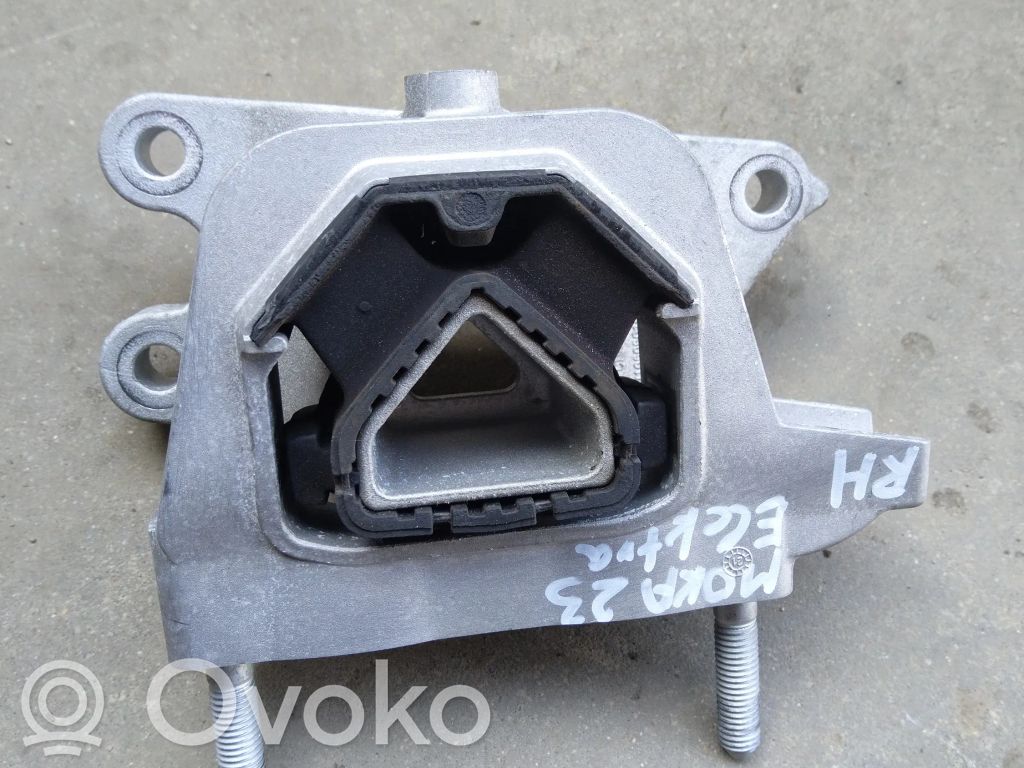 Engine mount bracket   9826533880