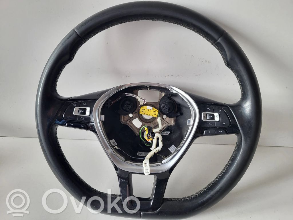 Volkswagen Tiguan Ohjauspyörä 