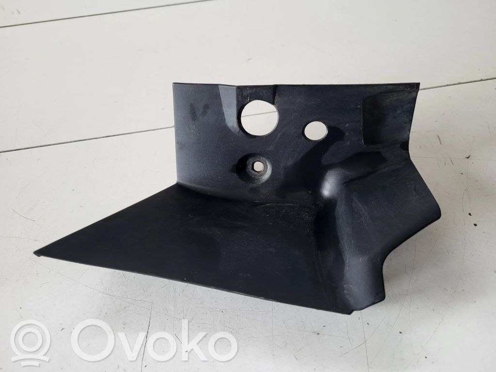 Takavalon osa   8V4113N552A