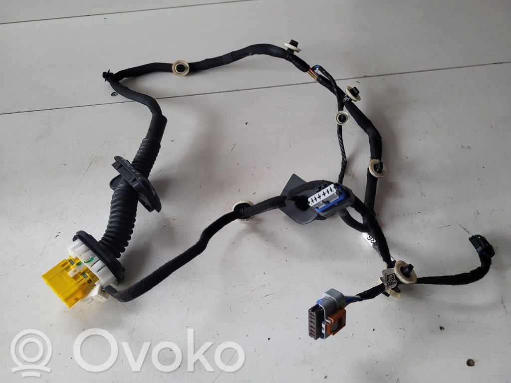 Opel Mokka B Cableado de puerta trasera 