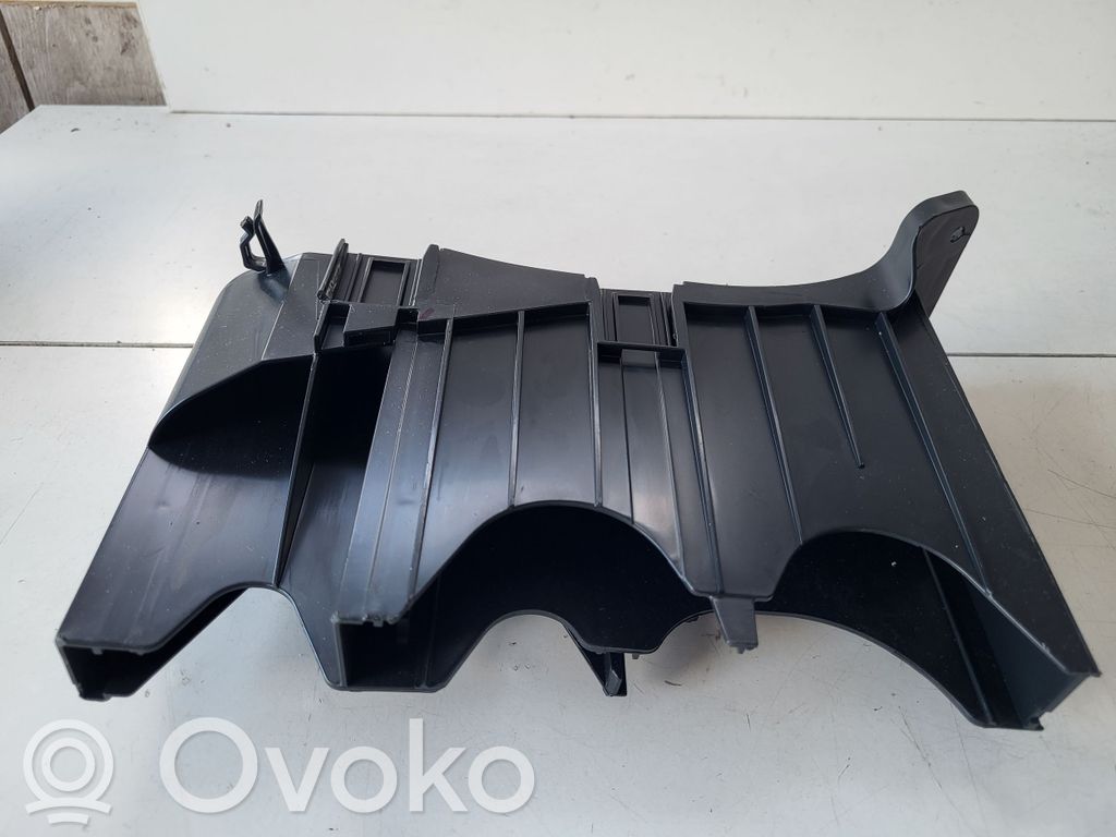 Toyota Yaris XP210 Inny element deski rozdzielczej 