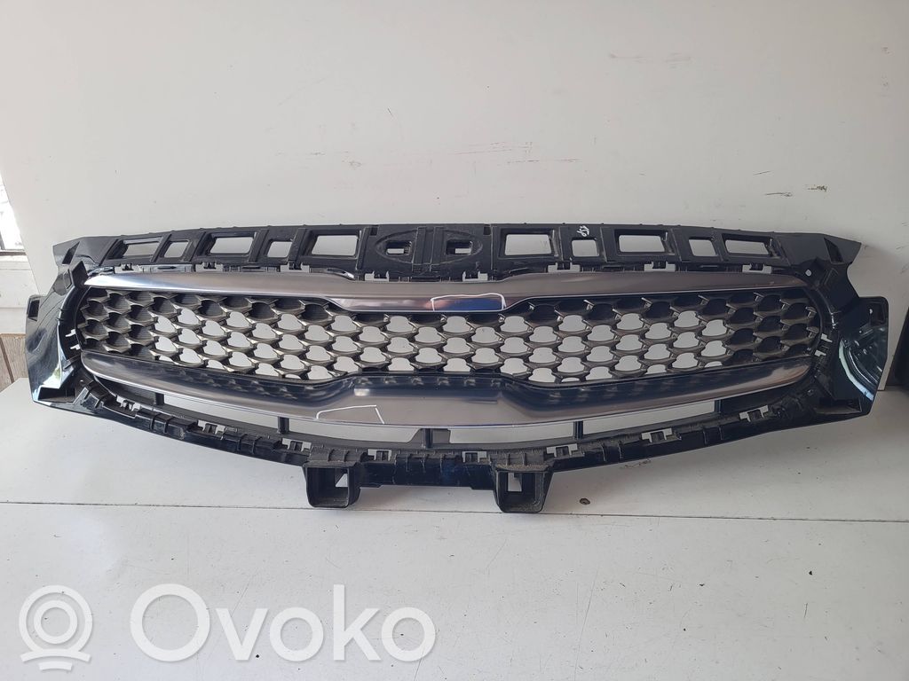 KIA Xceed Etupuskurin ylempi jäähdytinsäleikkö 