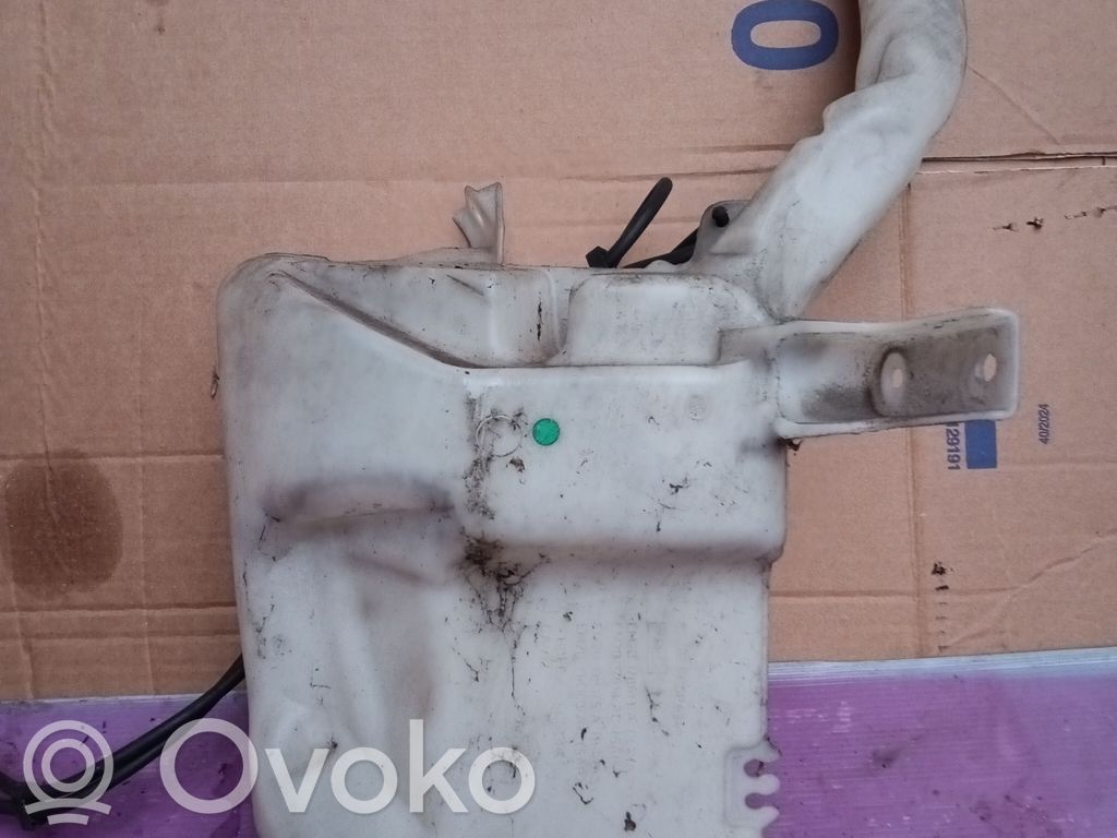 Logu šķidruma tvertne   EM2B17B613AD