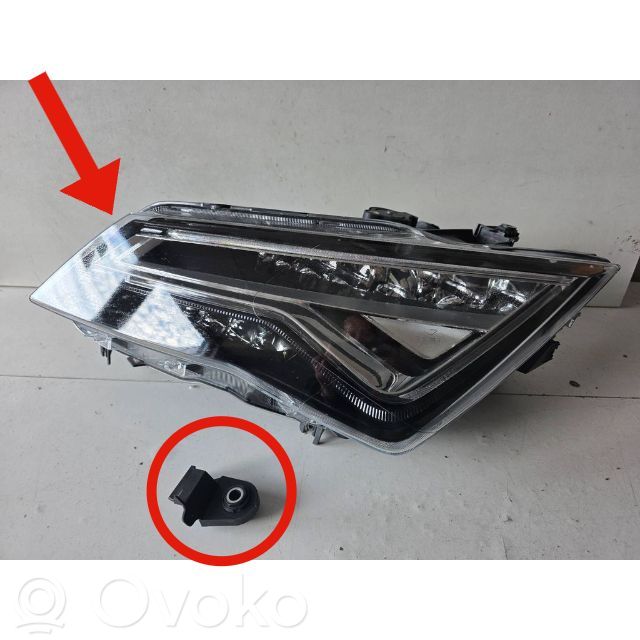 Headlight/headlamp   90117433,576941007B