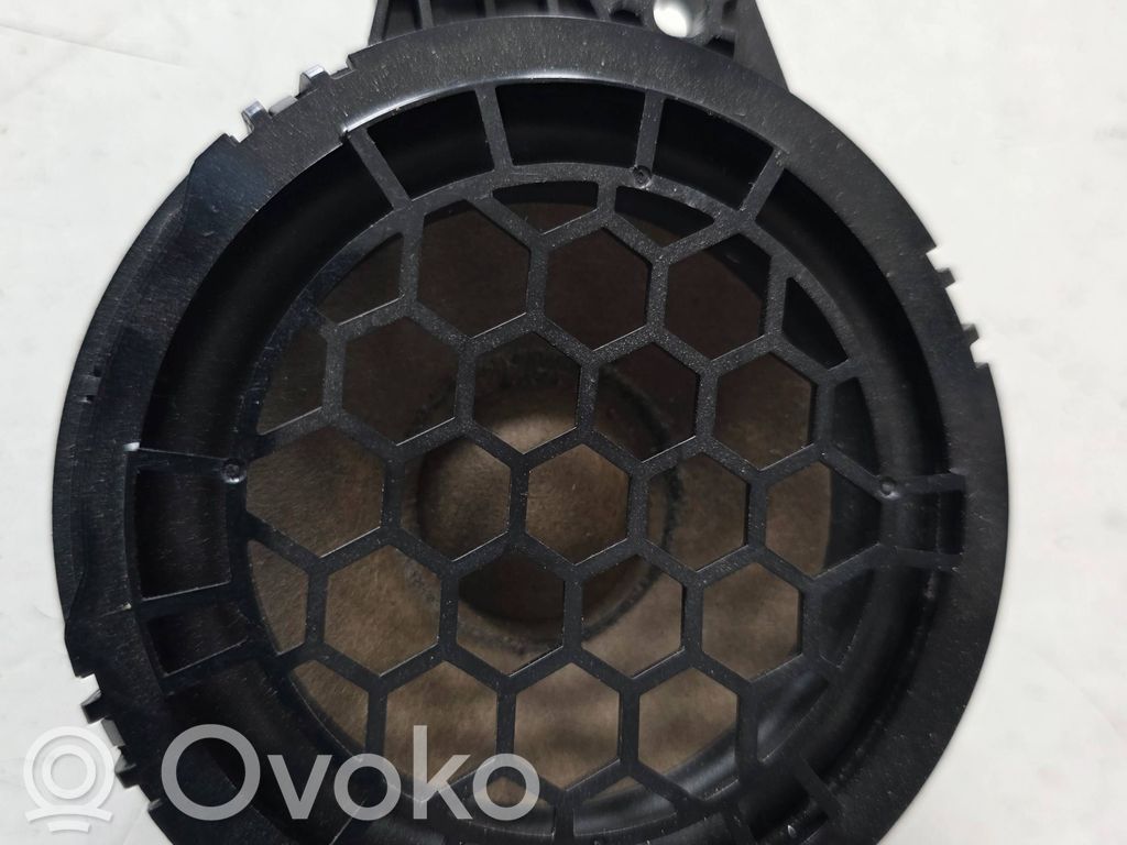 Audi A3 S3 8V Altavoz de alta frecuencia en la puerta delantera 