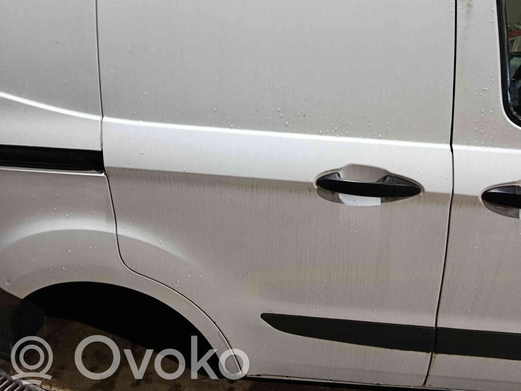 Side sliding door