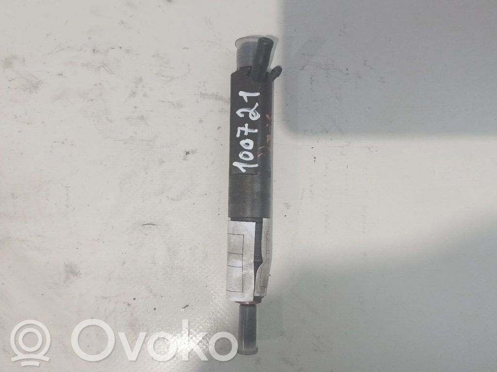 Inyector de combustible   028130202P,0432193696