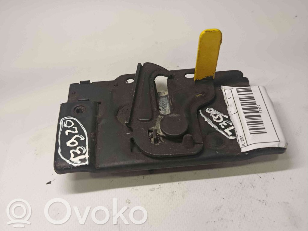 Ford Fiesta Engine bonnet/hood lock/latch loop/hook 