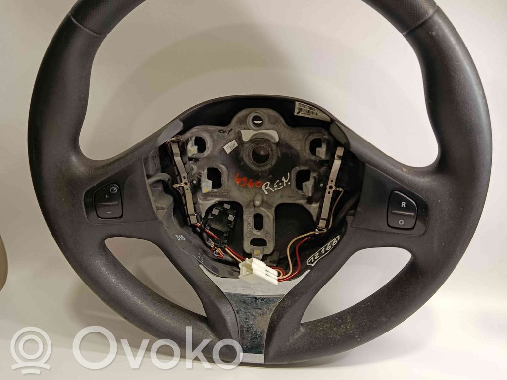 Ohjauspyörä   484007342R