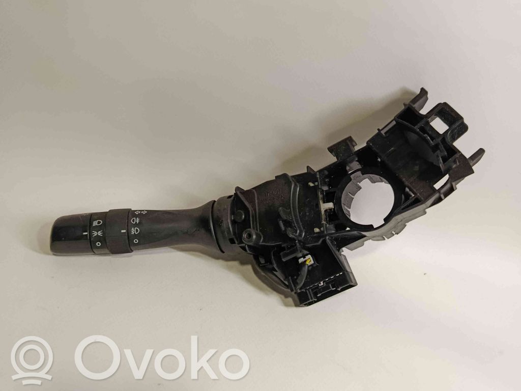 Toyota Yaris Bloc semnalizator și ștergător parbriz 