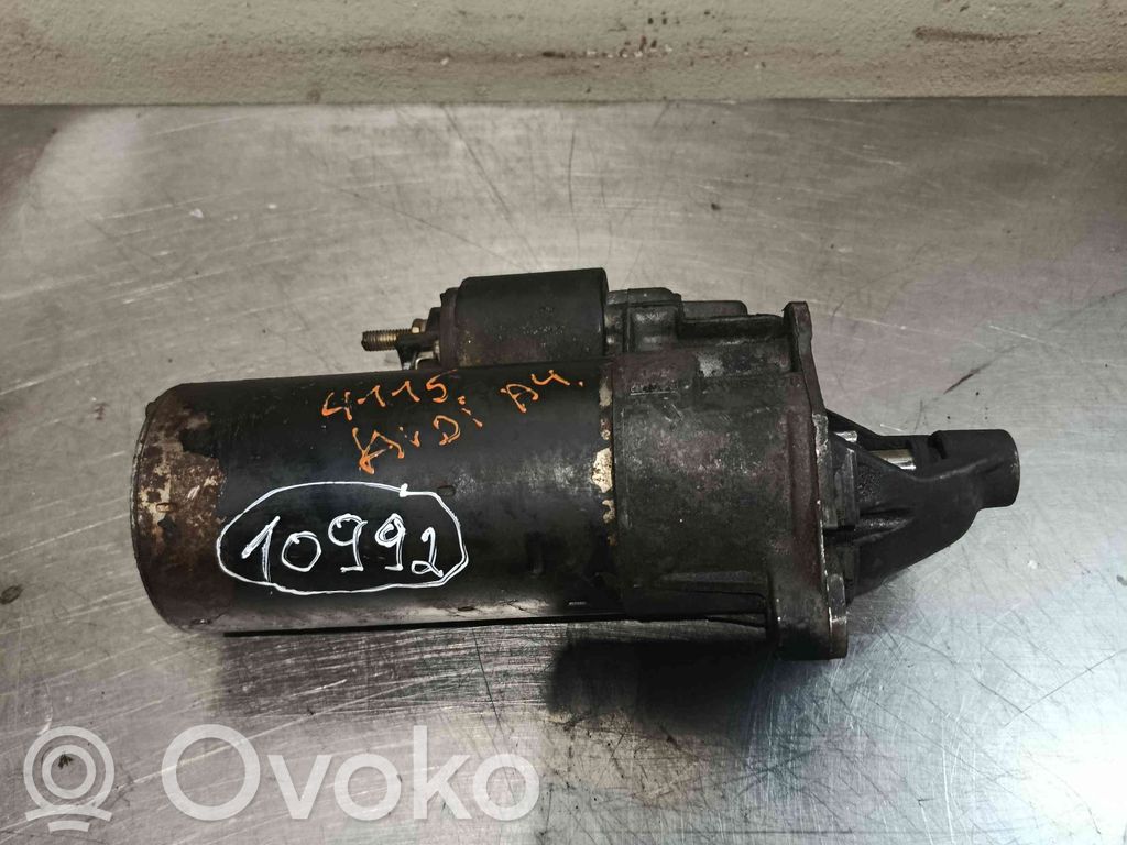 Starter motor   068911024C