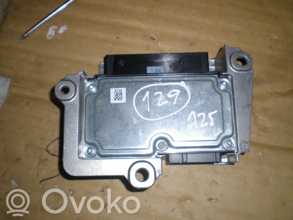 Airbag control unit/module   8200563368