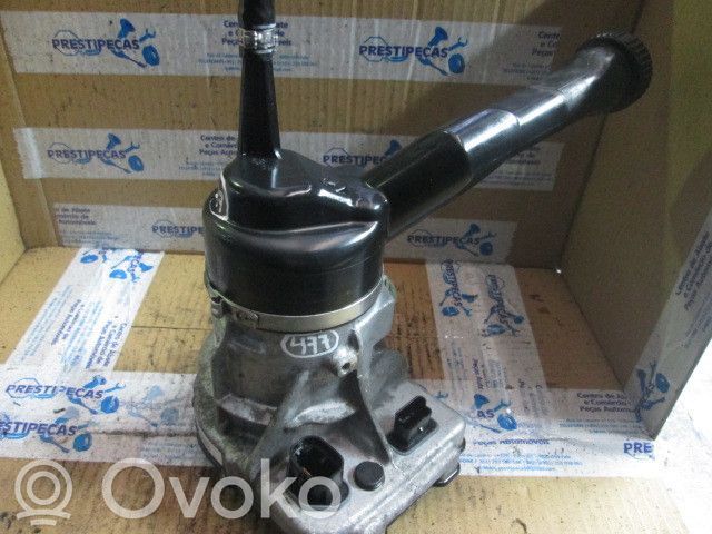 Ohjaustehostimen pumppu   9684979180