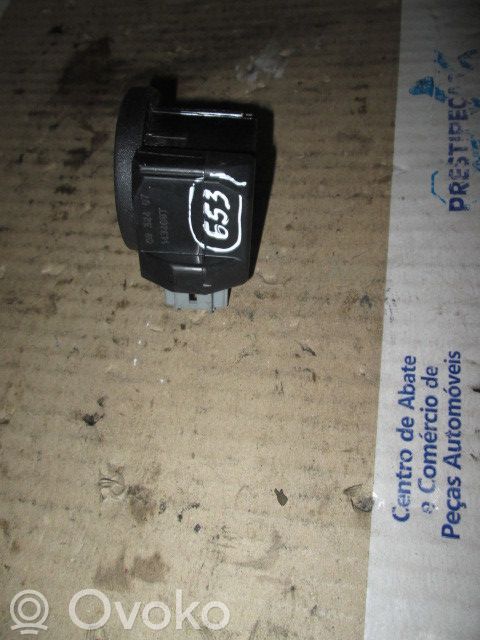 Ignition-blocking relay   143408T