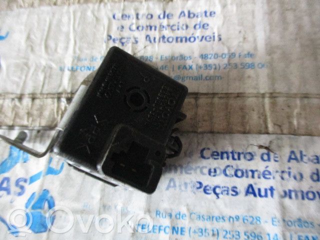 Multifunctional control switch/knob   8665013010