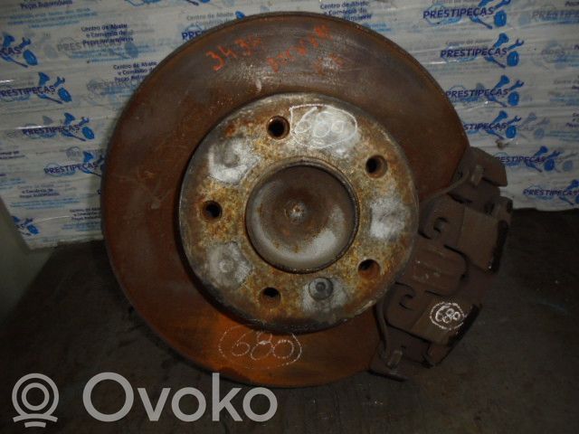 BMW 1 E81 E87 Achsschenkel vorne 