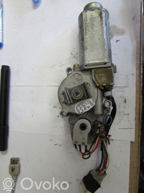 Motor de techo plegable   8331002630