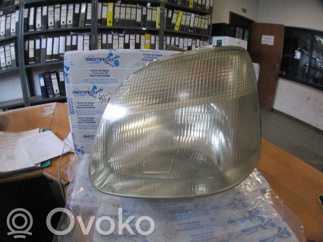 Opel Agila A Lampa przednia 