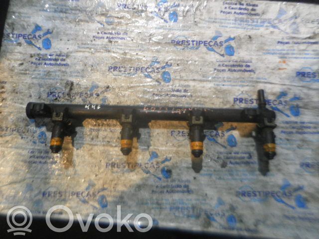 Sprausla (-i)   8200139674