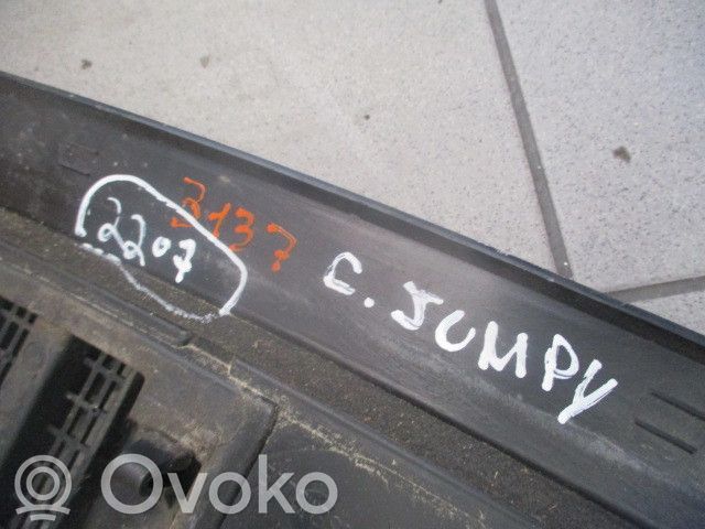 Wiper trim   1481517077
