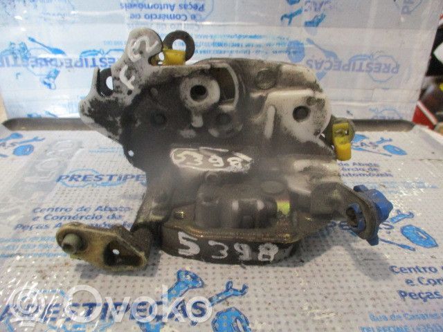 Nissan Vanette Încuietoare ușă față 