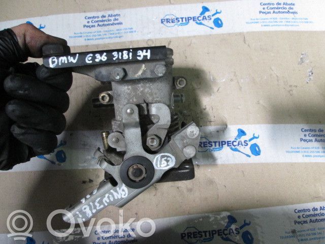 Elektrische Drosselklappe   1727820,4P