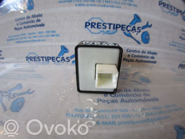 Interruptor del elevalunas eléctrico   621W04960