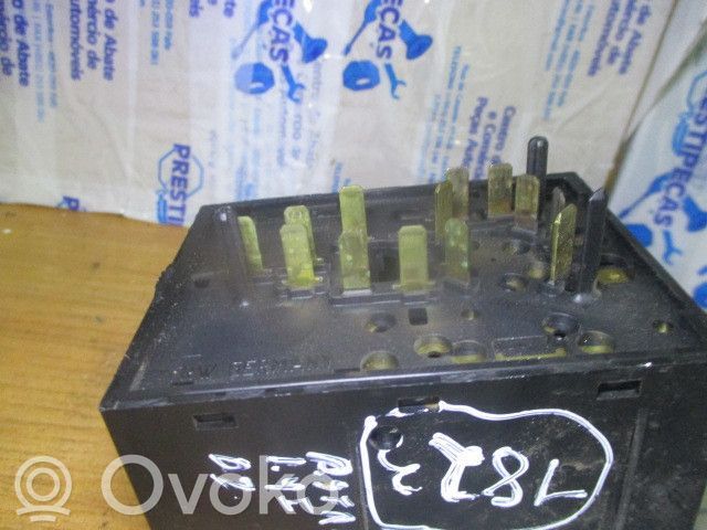 Light switch   90561377