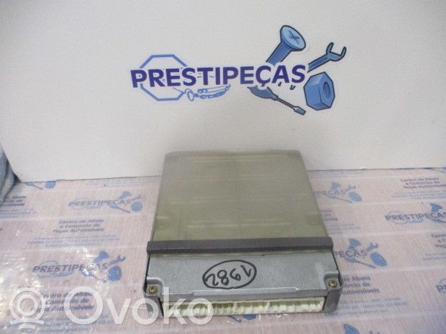 Toyota Yaris Engine control unit/module 